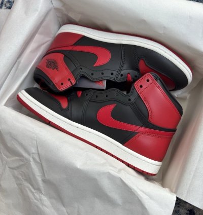 Air Jordan 1 High Retro 85 Bred 2025