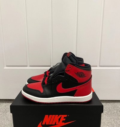 Air Jordan 1 High Retro 85 Bred 2025