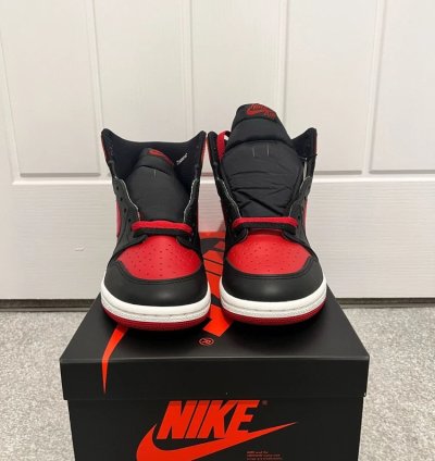 Air Jordan 1 High Retro 85 Bred 2025