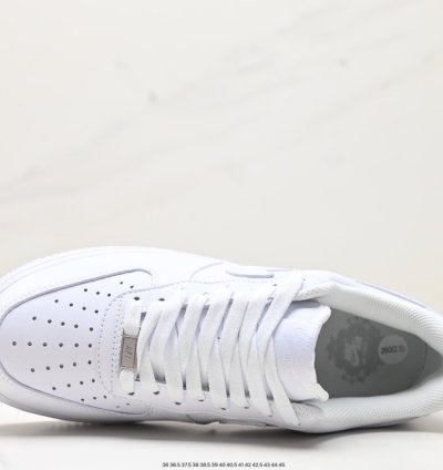 180 Nike Air Force 1 Low 07