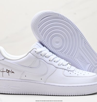 180 Nike Air Force 1 Low 07