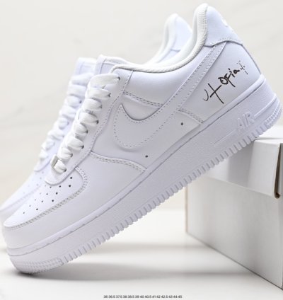 180 Nike Air Force 1 Low 07