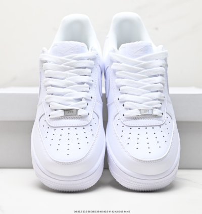 180 Nike Air Force 1 Low 07