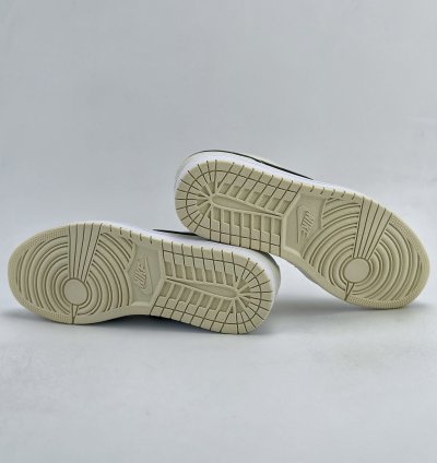 220 Foreign Trade Edition Air Jordan 1 Retro Low Coconut Milk Cream Dc0774-121 -