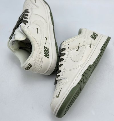 180 Nike Sb Dunk Low White Green Three Hooks Starry Sky Nk5639-323