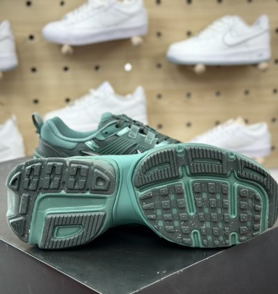 220 Nike Wmns V2k Runtekk Low White Red Blue Retro Trend Running Shoes Emerald G