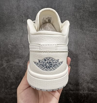 Bape X Air Jordan 1 Low Beige Gray Sole Wg8850-003 - Pu