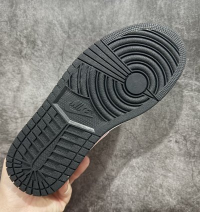 180 Air Jordan Aj1 Low Low-top Black And Pink Low-top 553558-034 -