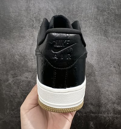 200 Wmns Air Force 1 07 Lx Black And White Crocodile Pattern Dz2708-002 -