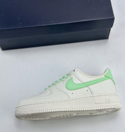 200 Nike Air Force 1 Low 07 White Light Green Cq5059-223
