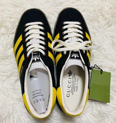Gucci X Adidas Collaboration Gazelle Sneakers Black Color