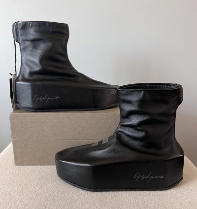 Adidas -3 Kyasu Overboot In Black Leather