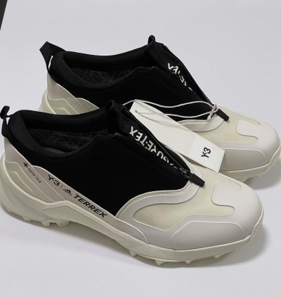 Adidas -3 Terrex Swift R3 Low Gore-tex