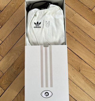 Adidas Bad Bunny Response Cl