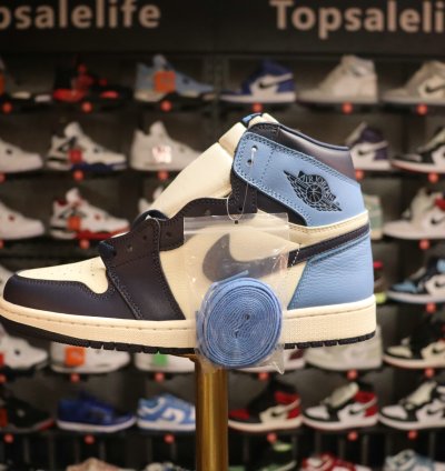 Air Jordan 1 Retro High Og obsidian 555088-140