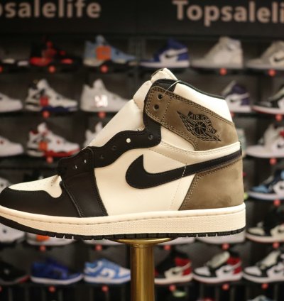 Air Jordan 1 Retro High Og dark Mocha 555088-105