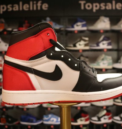 women Air Jordan 1 Retro High satin Black Toe Cd0461-016
