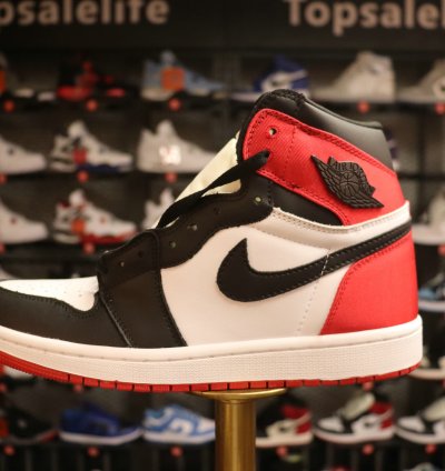 women Air Jordan 1 Retro High satin Black Toe Cd0461-016