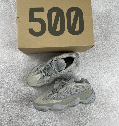 Adidas Kanye West Yeezy 500 Stone Salt Size 11
