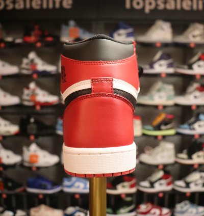 Air Jordan 1 Retro High Og chicago 2015 555088-101