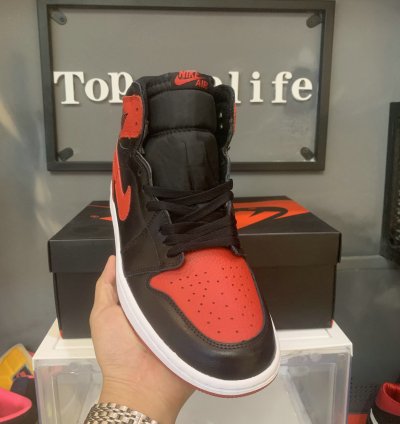 grade School Air Jordan 1 Retro High Og patent Bred 575441-063