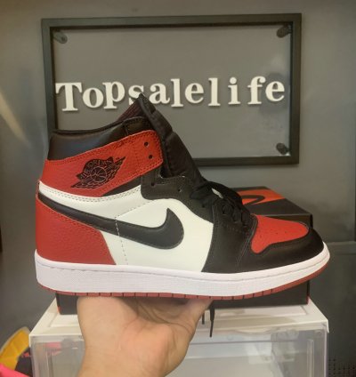 Jordan 1 Retro High Bred Toe 555088-610