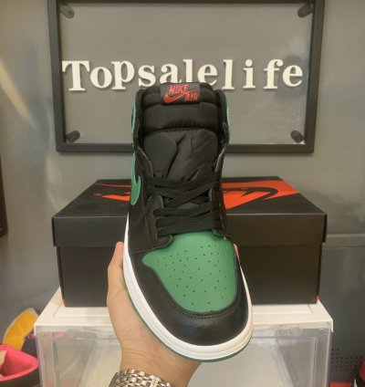 Jordan 1 Retro High Pine Green Black 555088-030