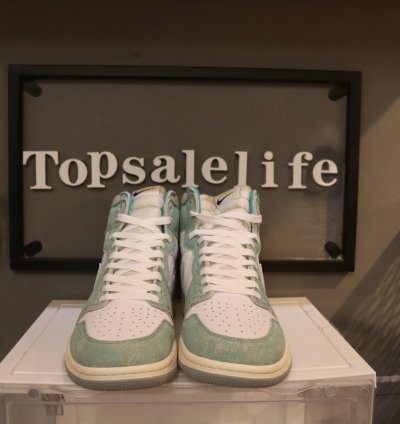 Jordan 1 Retro High Turbo Green 555088-311