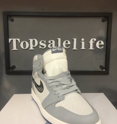 Jordan 1 Retro High Dior Cn8607-002