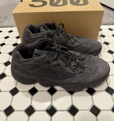 Adidas Yeezy 500 Utility Black
