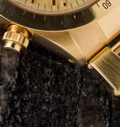Rolex Daytona 6265 - 18k Yellow Gold - Champagne Dial - Excellent Condition - Rolex Warranty