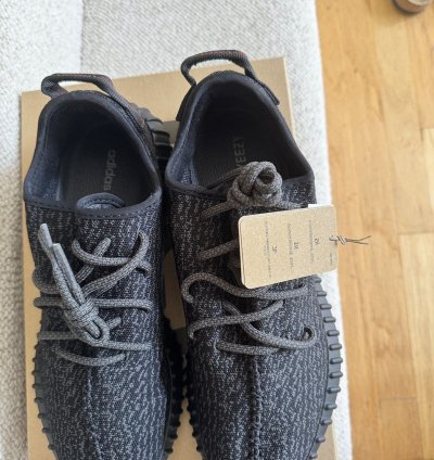 Adidas Yeezy Boost 350 Low Pirate Black Mens Size 11