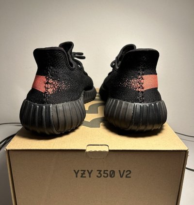 Adidas Yeezy Boost 350 V2 Core Black