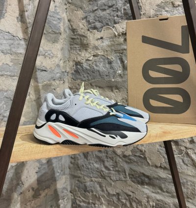 Adidas Yeezy Boost 700 Solid Grey Wave Runner Sneakers