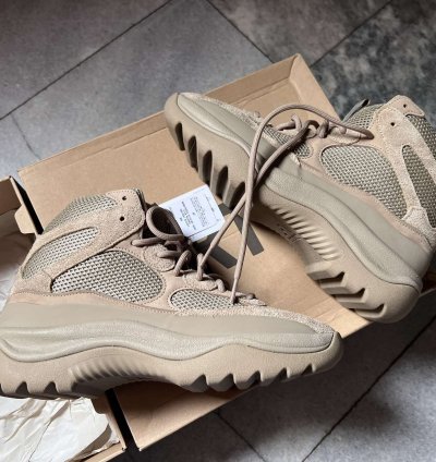 Adidas Yeezy Desert Boots Rock Deadstock