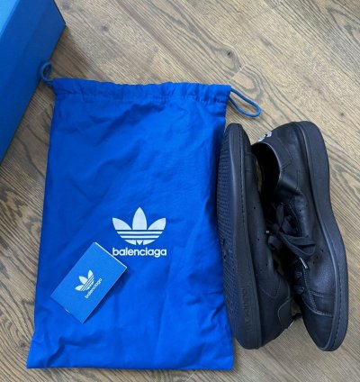 Balenciaga Adidas Stan Smiths black Size 42