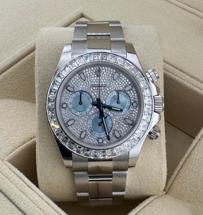 Rolex Daytona Pave Diamond Dial Bugguatte Diamond Bezel