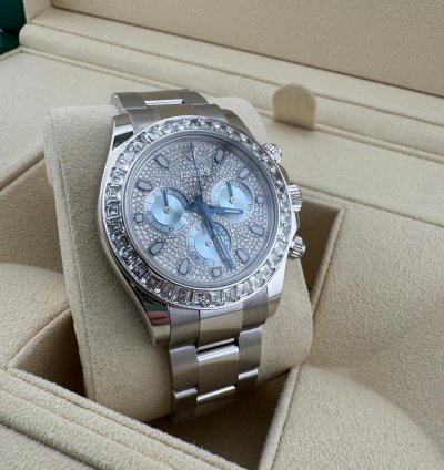Rolex Daytona Pave Diamond Dial Bugguatte Diamond Bezel