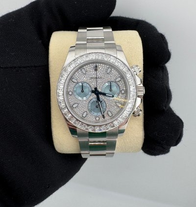 Rolex Daytona Pave Diamond Dial Bugguatte Diamond Bezel