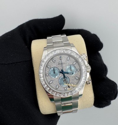 Rolex Daytona Pave Diamond Dial Bugguatte Diamond Bezel