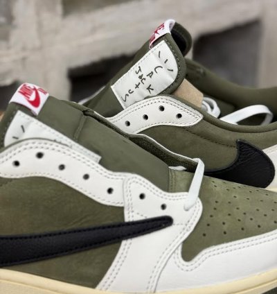 Jordan 1 Retro Low Og Sp Travis Scott Medium Olive