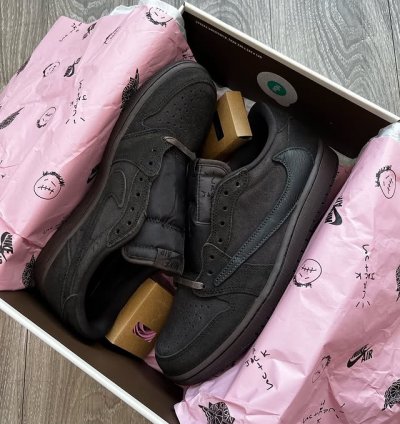 Jordan 1 Retro Low Og Sp Travis Scott Velvet Brown