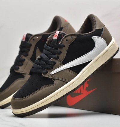 Jordan 1 Retro Low Og Sp Travis Scott Mocha
