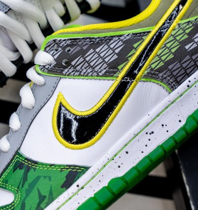 Nike Dunk Low What The Duck Away University Of Oregon Pe