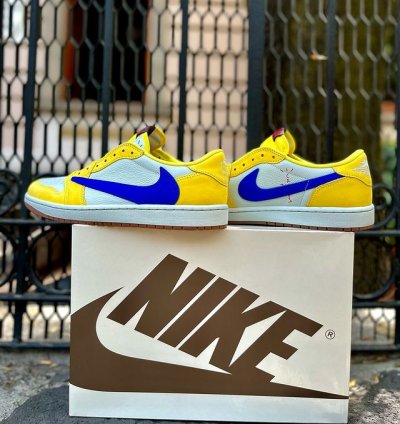 Jordan 1 Retro Low Og Sp Travis Scott Canary
