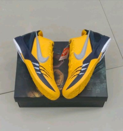 Nike Kobe 6 Wolverine