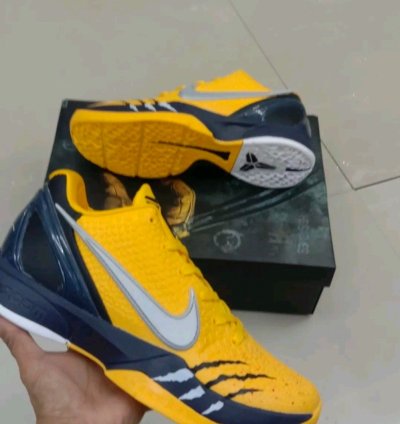 Nike Kobe 6 Wolverine