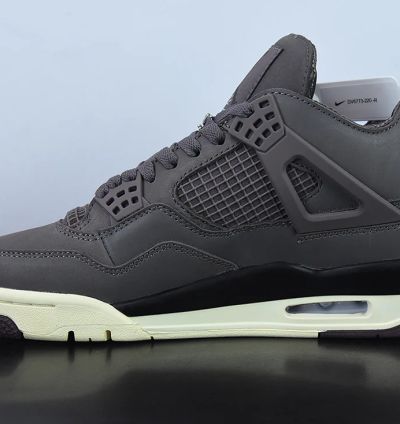 Nike Air Jordan 4 Retro A Ma Maniére Violet Ore