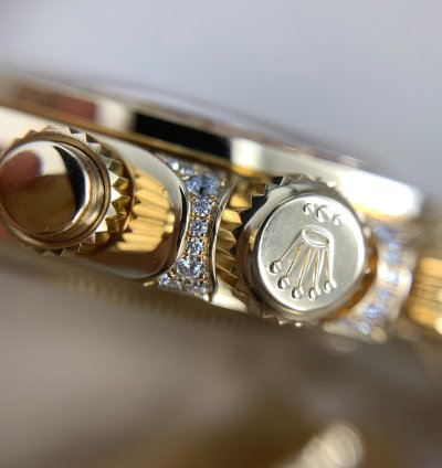 Rolex Daytona Rainbow Yellow Gold 116598rbow