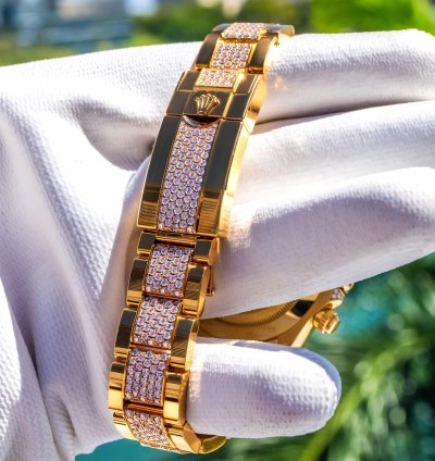 Rolex Daytona Unworn 2022 Daytona Eye Of The Tiger 116598tbr Pave